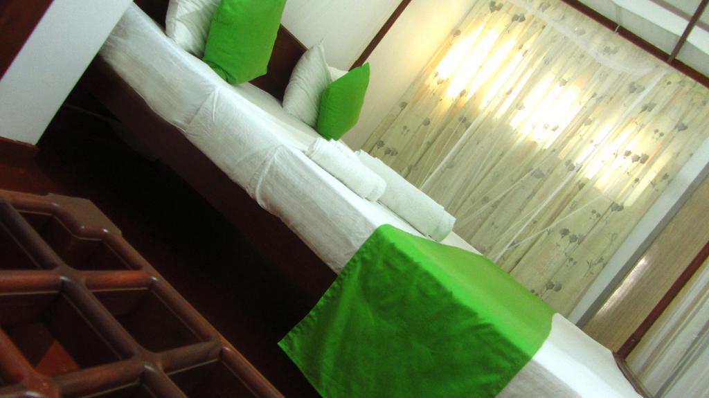 Ocean Voyage Hotel Tangalle Exterior foto