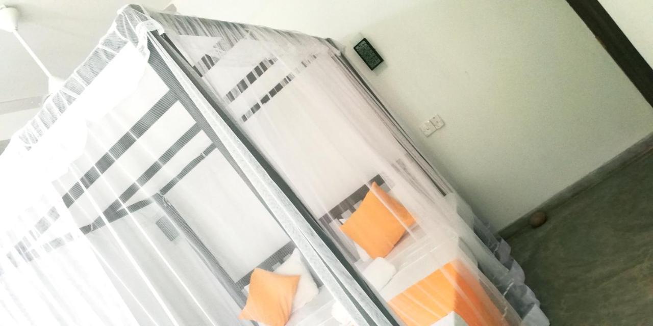 Ocean Voyage Hotel Tangalle Exterior foto